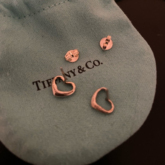 Tiffany’s Elsa Peretti Silver Open Heart Earrings - Picture 2 of 6